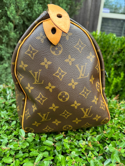 Louis Vuitton Speedy 35