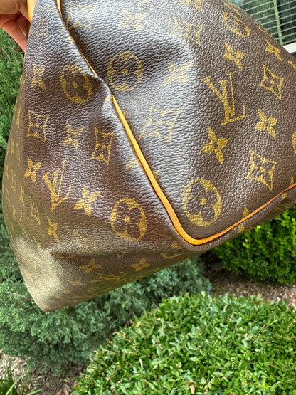 Louis Vuitton Speedy 35