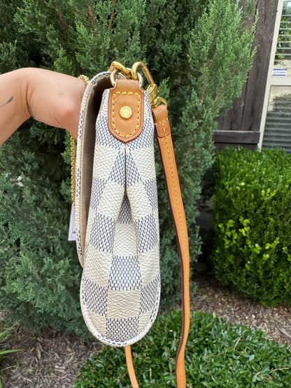 Louis Vuitton Favorite MM in Damier Azur Canvas