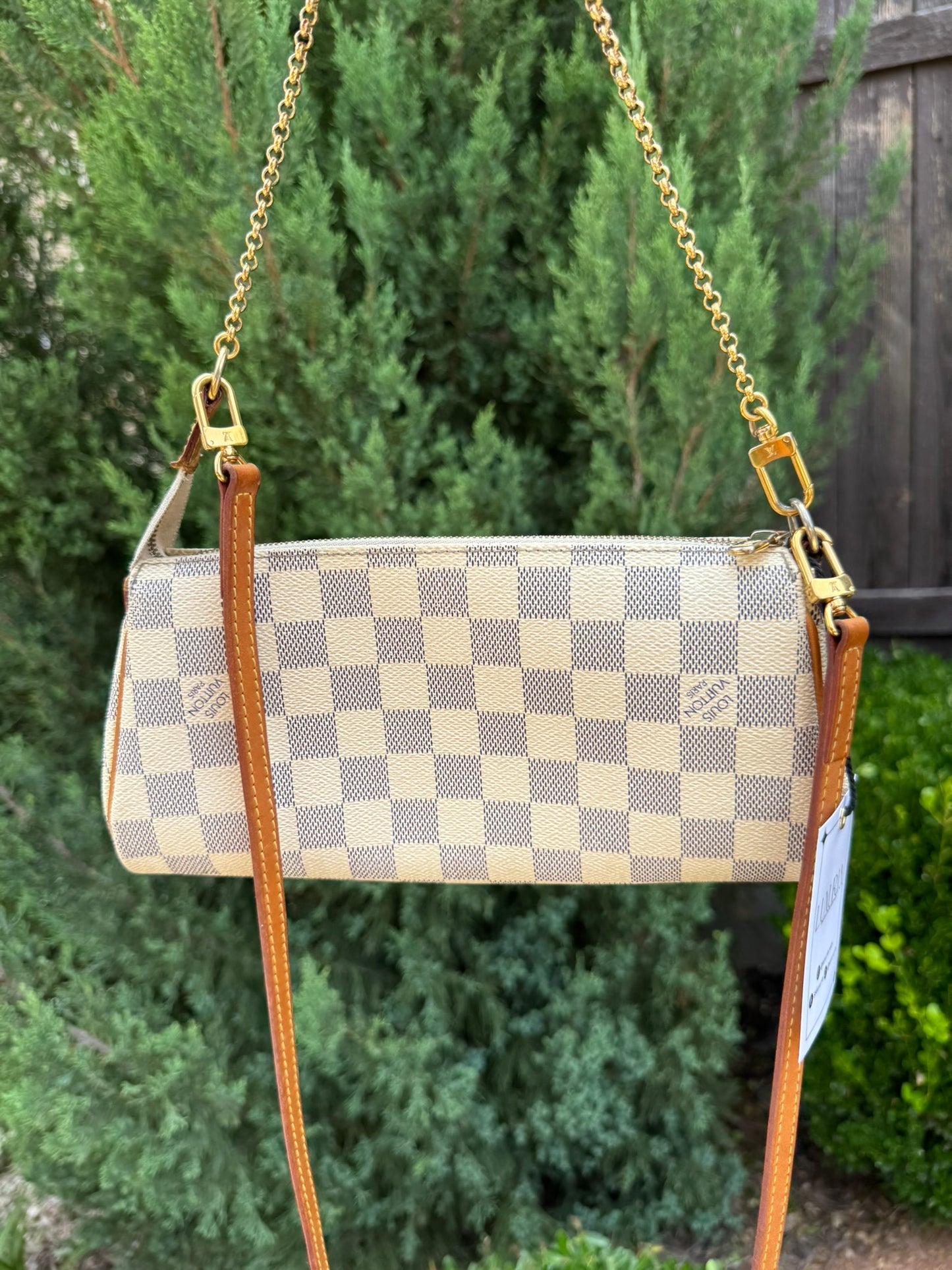 Louis Vuitton Eva Clutch in Damier Azur Canvas