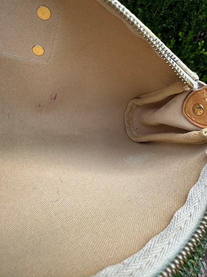 Louis Vuitton Eva Clutch in Damier Azur Canvas