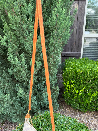 Louis Vuitton Eva Clutch in Damier Azur Canvas