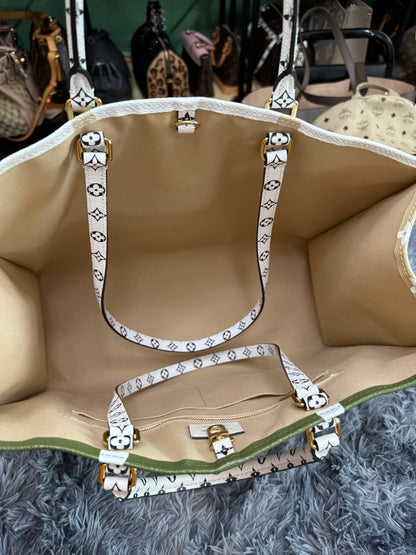 Louis Vuitton OnTheGo GM in Khaki Monogram Giant Canvas