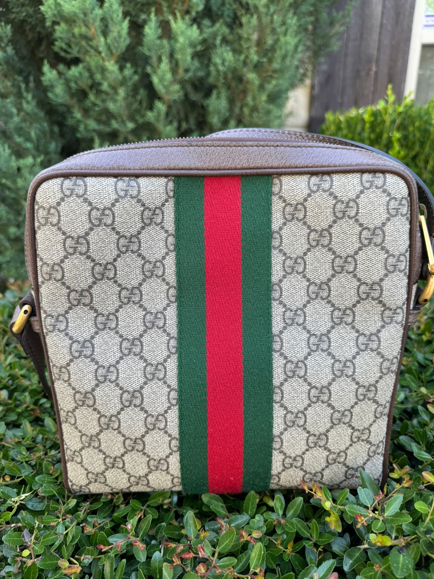 Gucci Ophidia Small Messenger Bag in GG Supreme Canvas