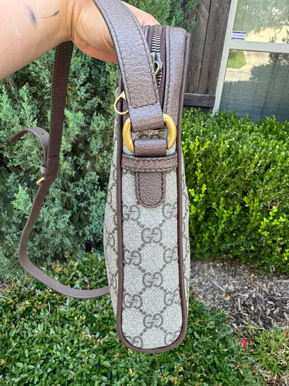 Gucci Ophidia Small Messenger Bag in GG Supreme Canvas
