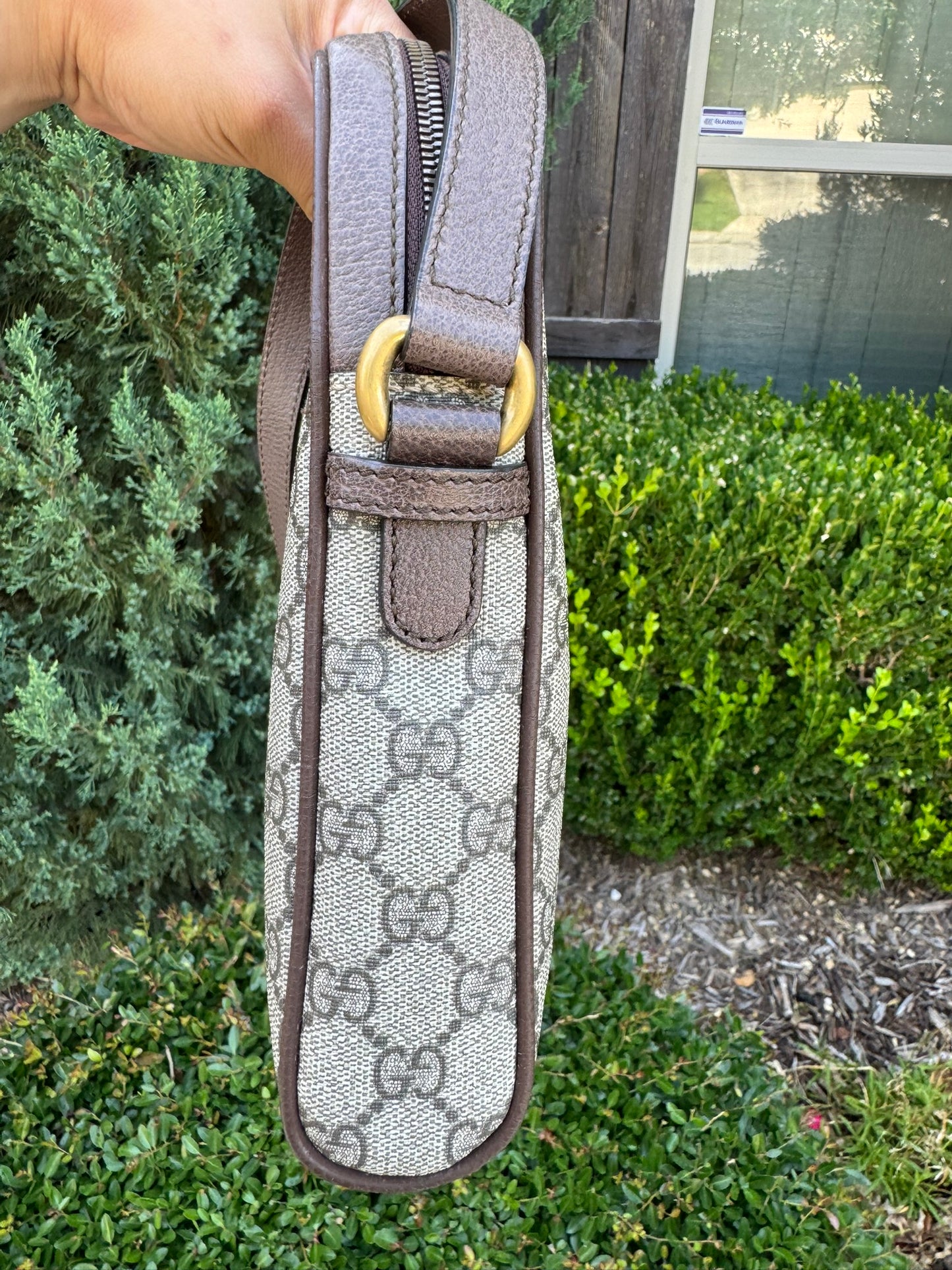 Gucci Ophidia Small Messenger Bag in GG Supreme Canvas