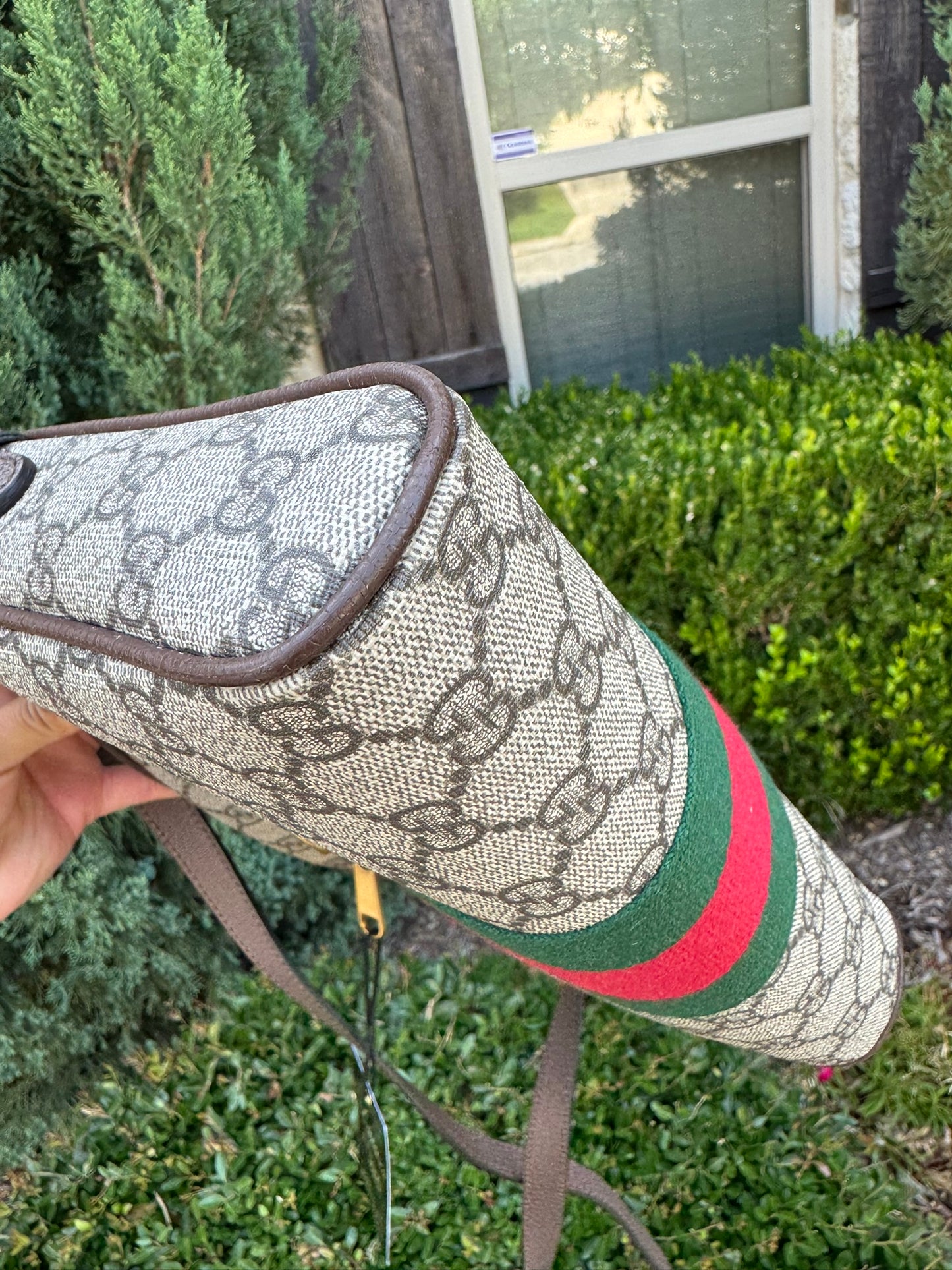 Gucci Ophidia Small Messenger Bag in GG Supreme Canvas