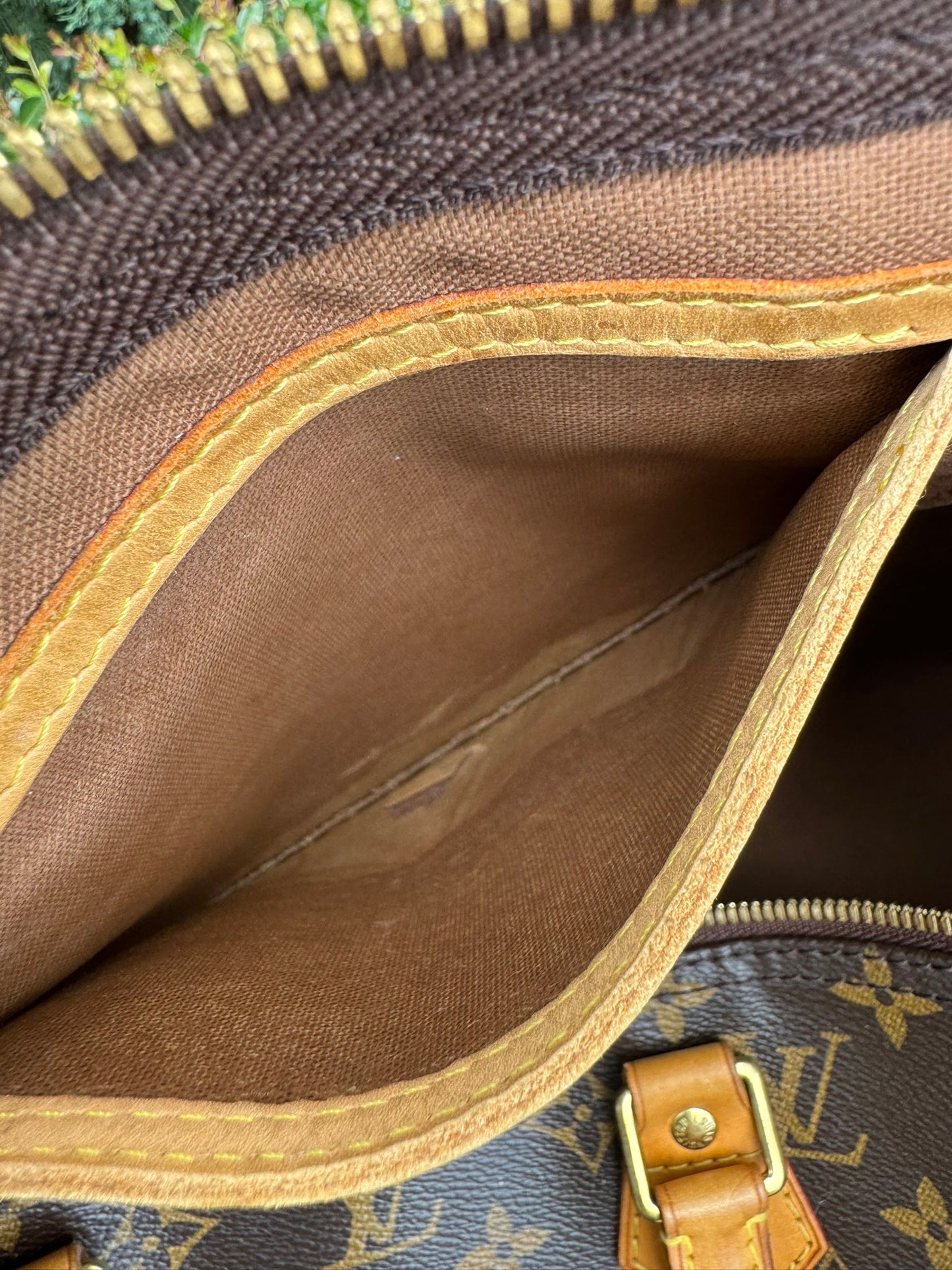 Louis Vuitton Speedy Bandoulière 40