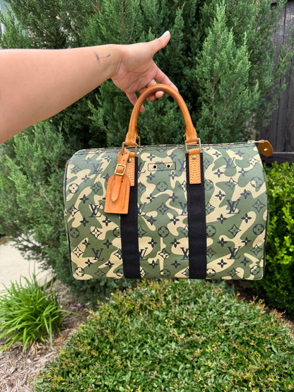 Louis Vuitton Speedy 35 in Monogramouflage Limited Edition