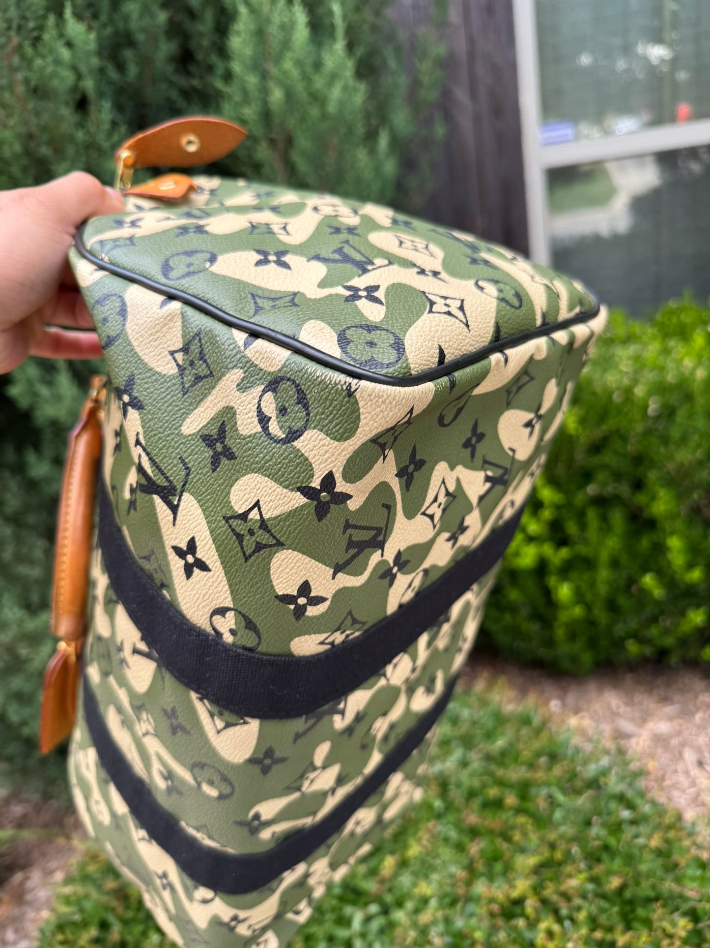 Louis Vuitton Speedy 35 in Monogramouflage Limited Edition