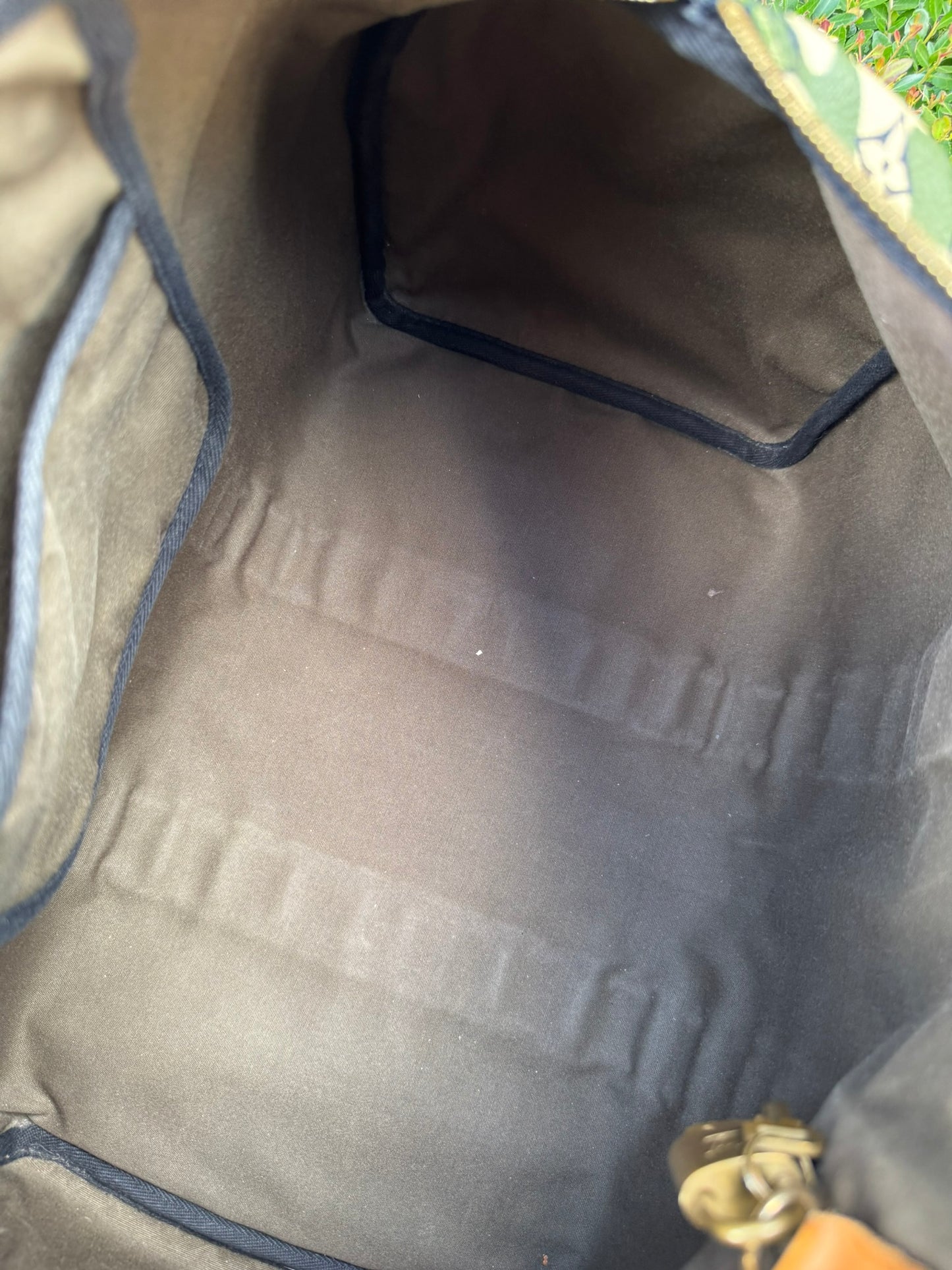 Louis Vuitton Speedy 35 in Monogramouflage Limited Edition