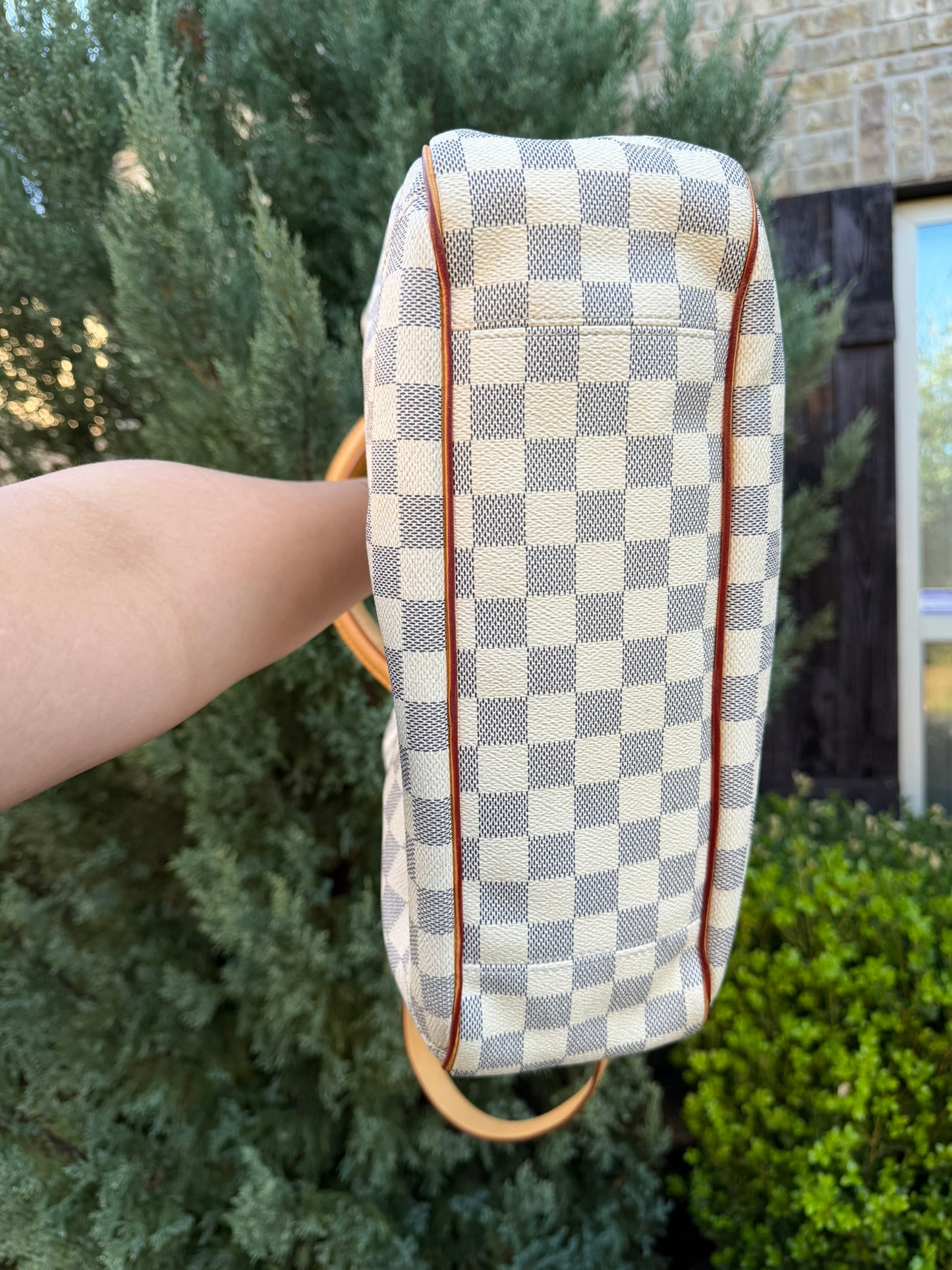 Louis Vuitton Soffi – Monogram Canvas