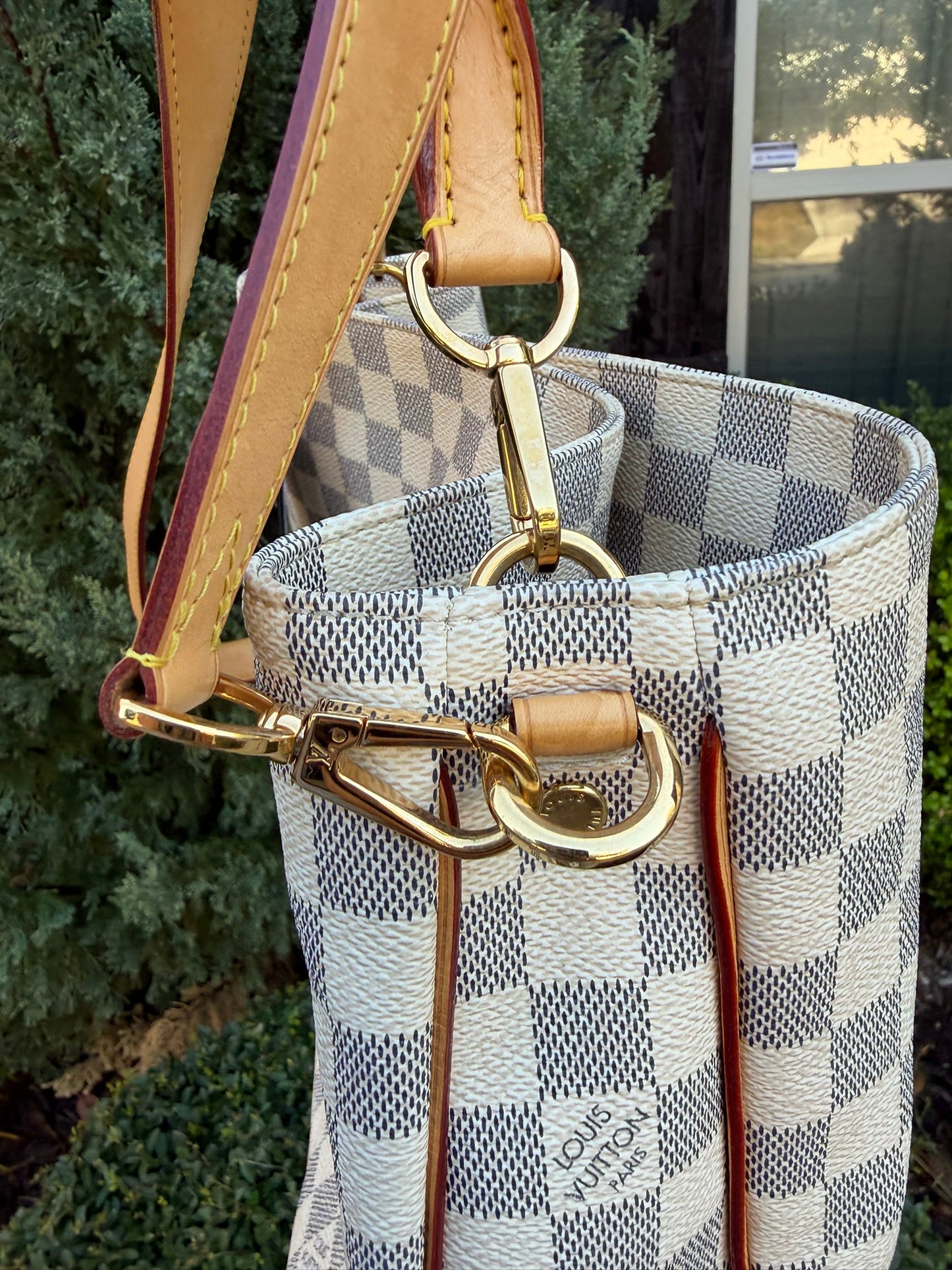 Louis Vuitton Soffi – Monogram Canvas