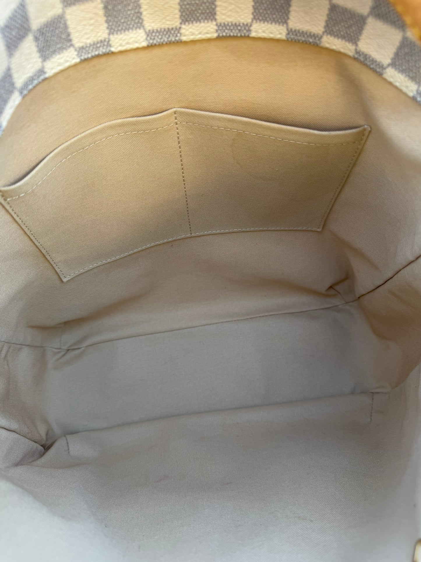 Louis Vuitton Soffi – Monogram Canvas