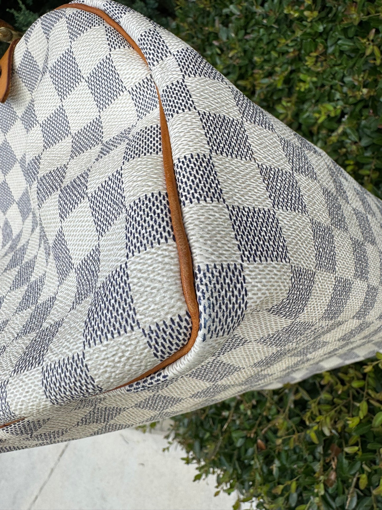 Louis Vuitton Speedy 30 in Damier Azur Canvas