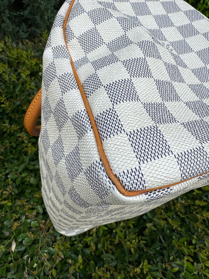 Louis Vuitton Speedy 30 in Damier Azur Canvas
