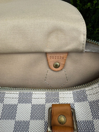 Louis Vuitton Speedy 30 in Damier Azur Canvas