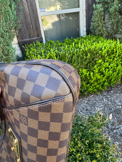 Louis Vuitton Thames PM in Damier Ebene Canvas