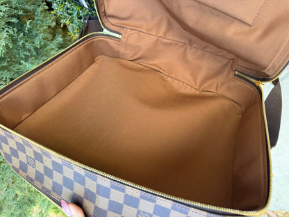 Louis Vuitton Dorsoduro Laptop Briefcase in Monogram Canvas
