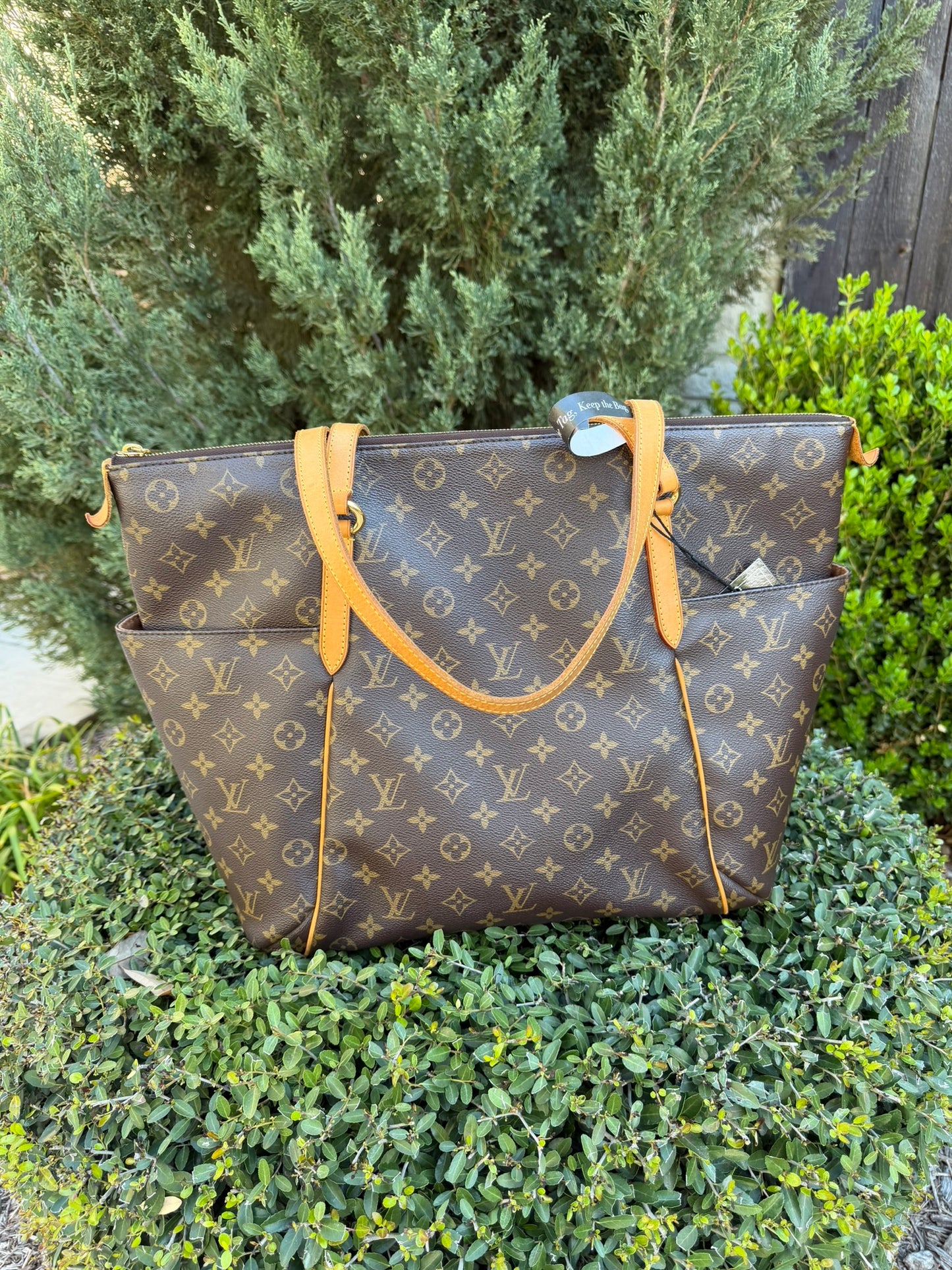 Louis Vuitton Totally GM in Monogram Canvas