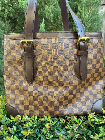 Louis Vuitton Hampstead MM in Damier Ebene Canvas