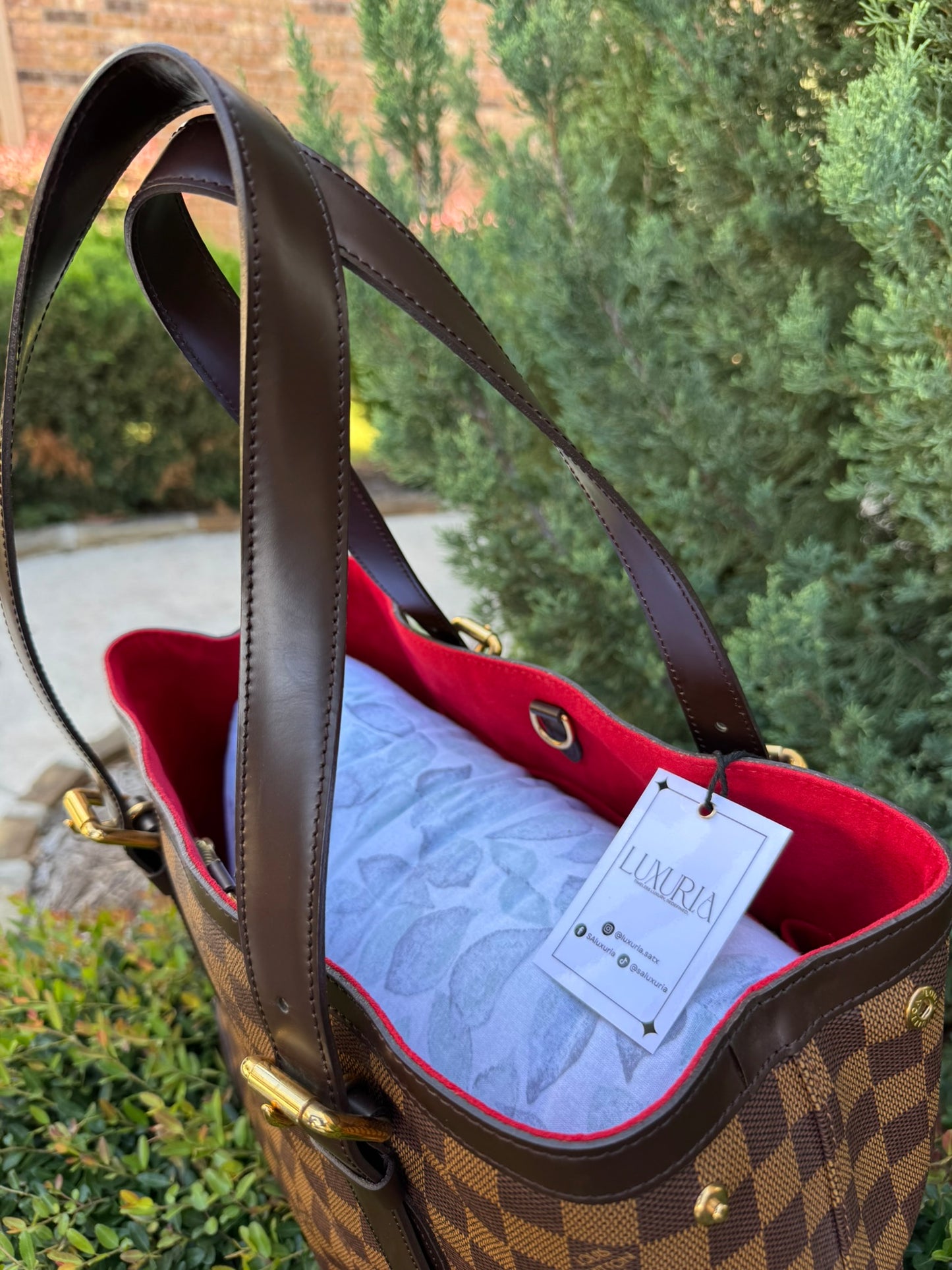 Louis Vuitton Hampstead MM in Damier Ebene Canvas