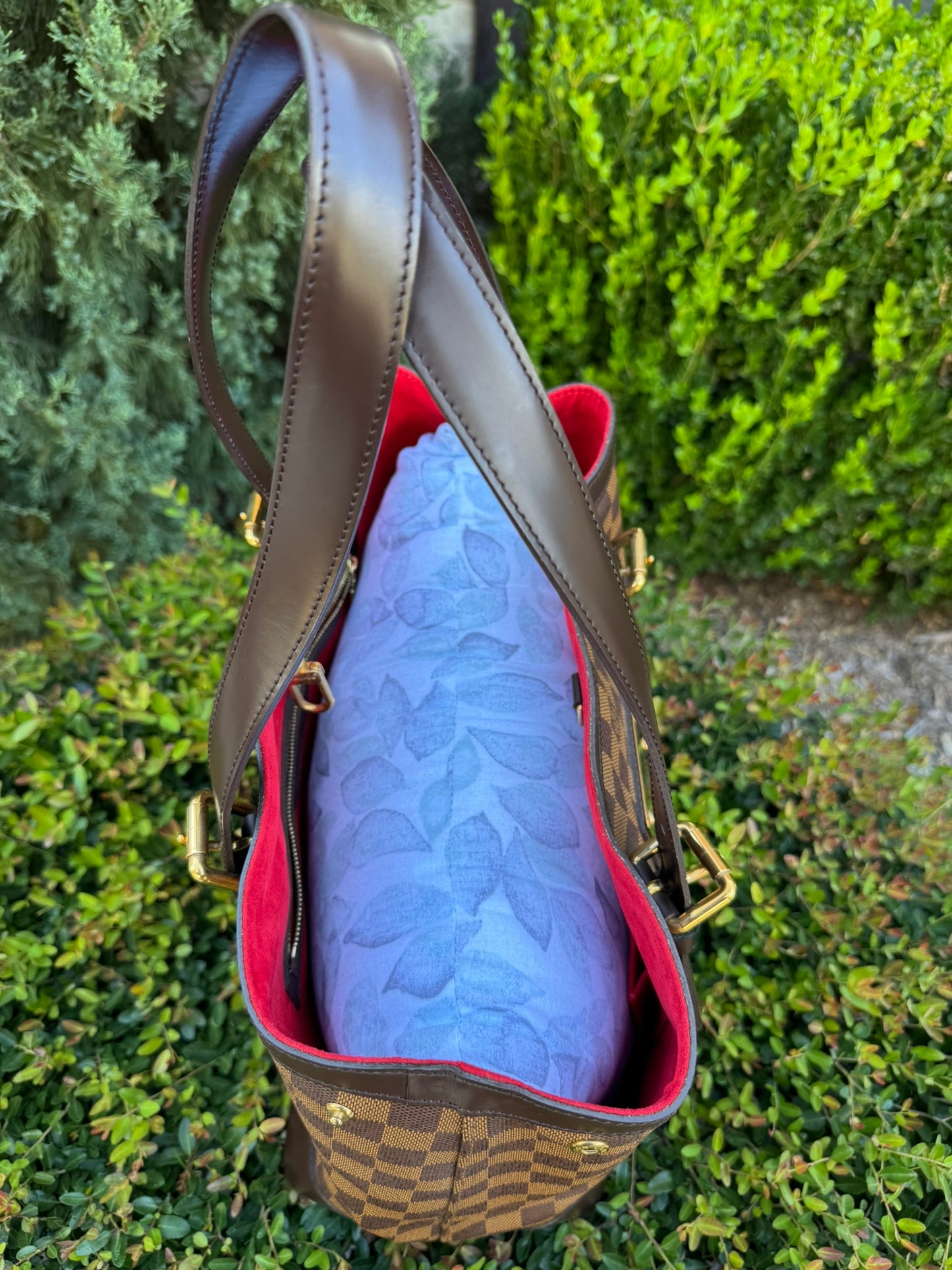 Louis Vuitton Hampstead MM in Damier Ebene Canvas