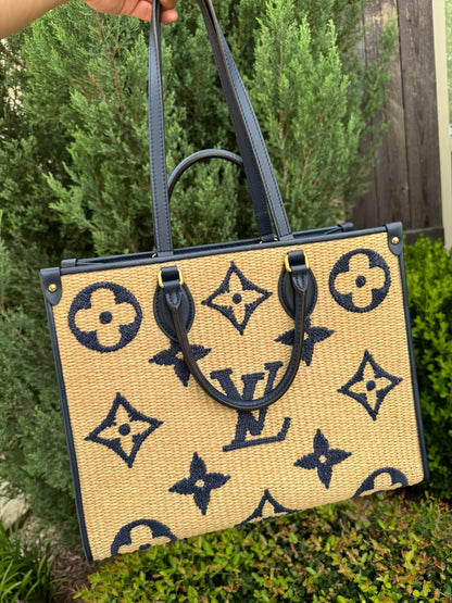 Louis Vuitton OnTheGo MM in Blue Raffia Canvas