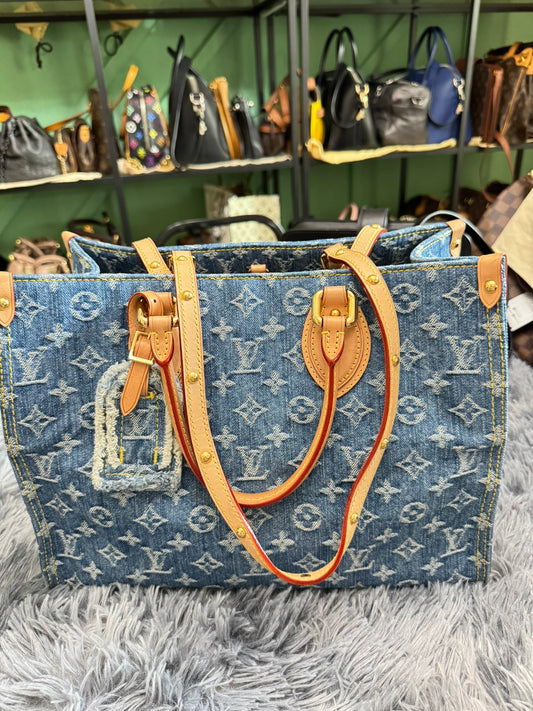 Louis Vuitton OnTheGo MM in Blue Denim Jacquard Monogram