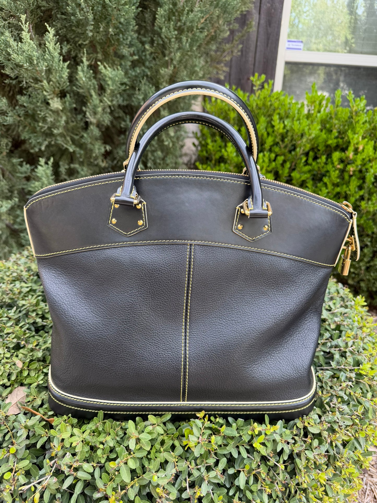 Louis Vuitton Suhali Lockit Tote – Leather