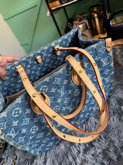 Louis Vuitton OnTheGo MM in Blue Denim Jacquard Monogram