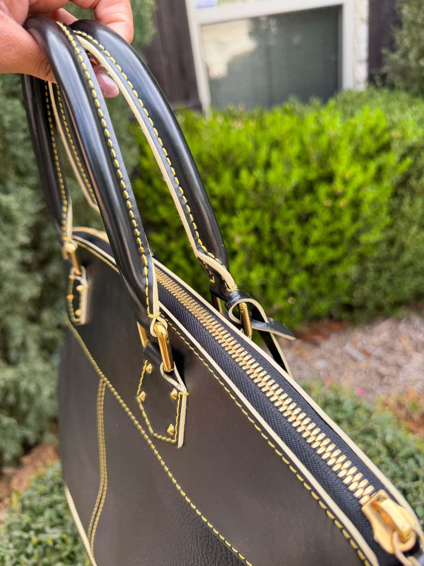 Louis Vuitton Suhali Lockit Tote – Leather