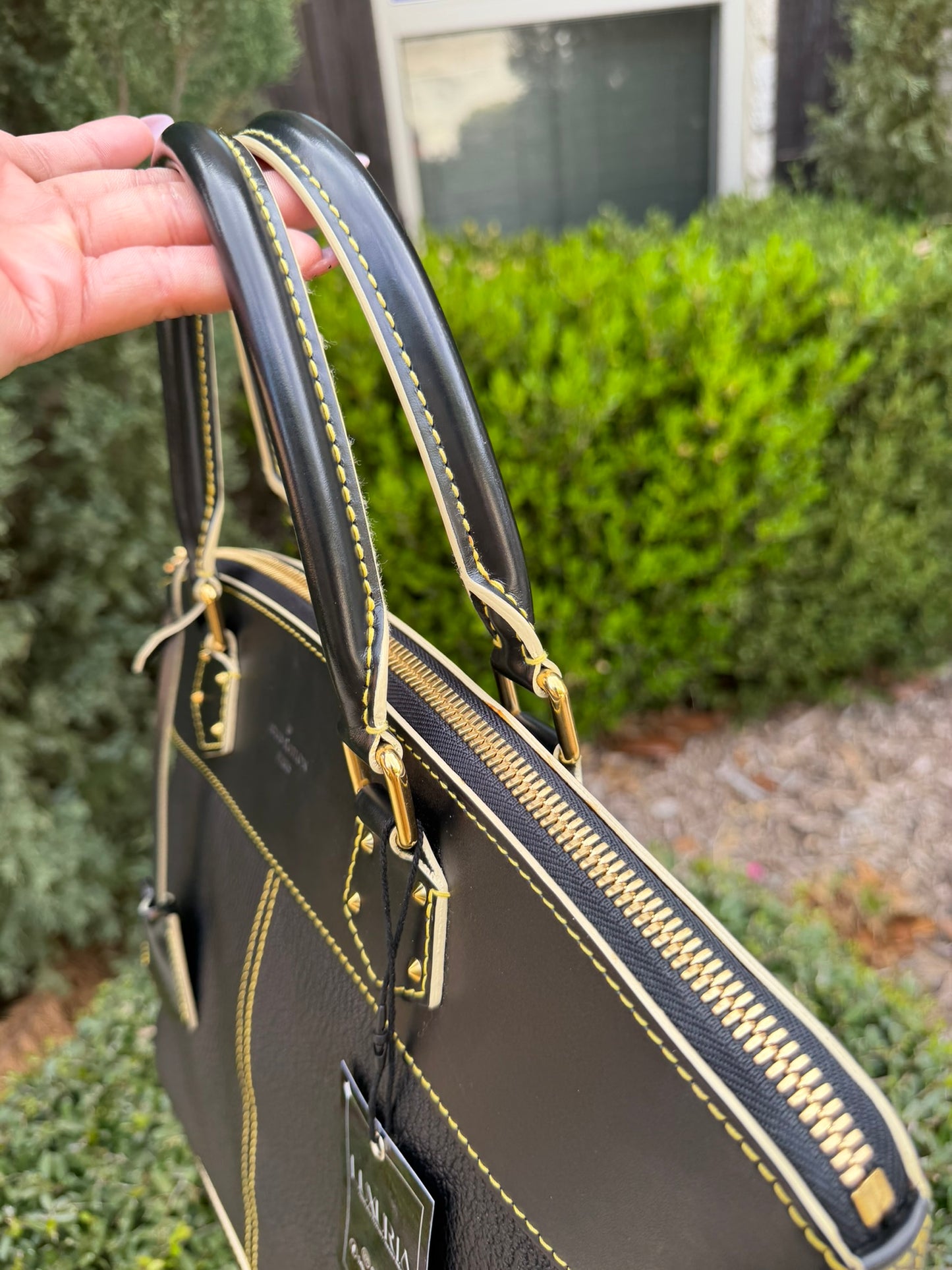 Louis Vuitton Suhali Lockit Tote – Leather