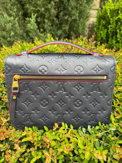 Louis Vuitton Pochette Métis in Marine Rouge Empreinte Leather