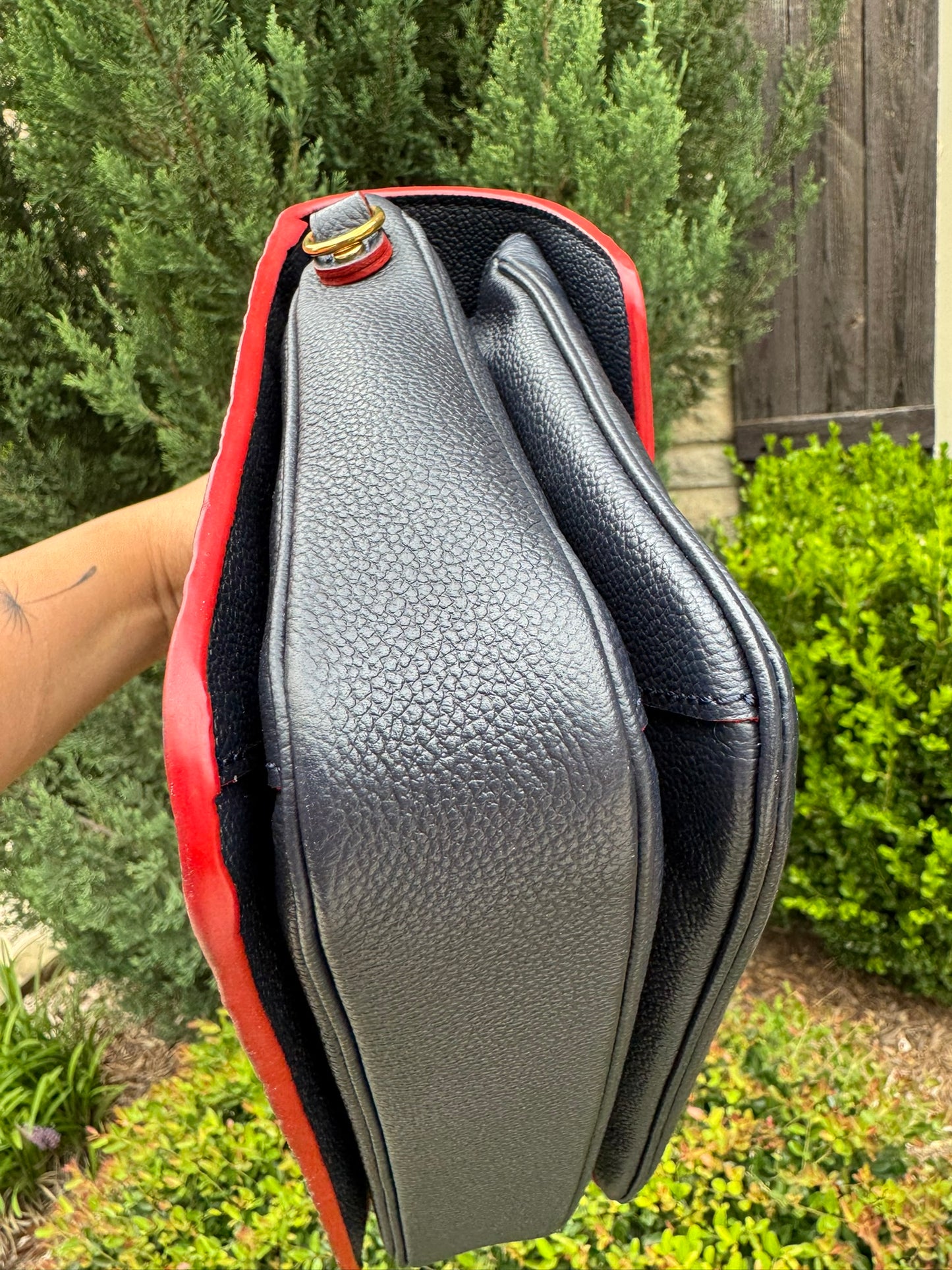 Louis Vuitton Pochette Métis in Marine Rouge Empreinte Leather