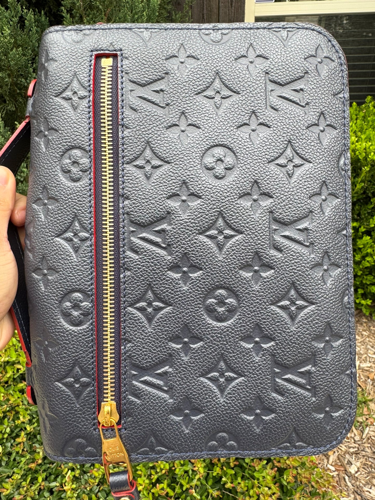 Louis Vuitton Pochette Métis in Marine Rouge Empreinte Leather