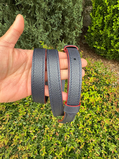 Louis Vuitton Pochette Métis in Marine Rouge Empreinte Leather