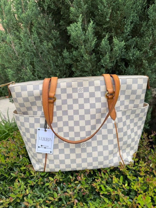 Louis Vuitton Totally MM Azur