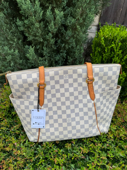 Louis Vuitton Totally MM Azur