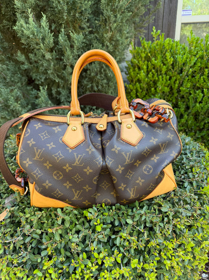 Louis Vuitton Stephen Bag – Limited Edition Monogram Canvas