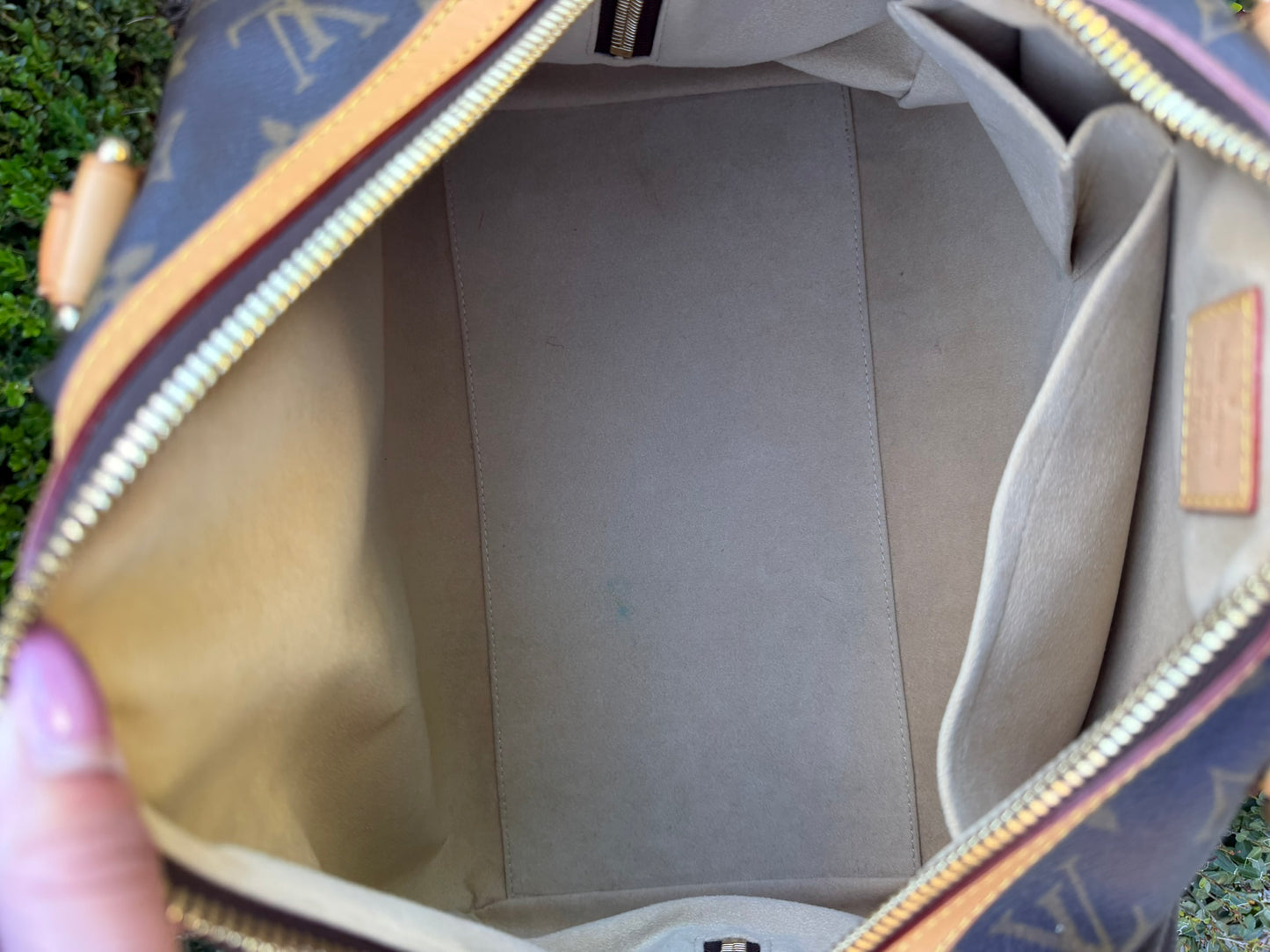 Louis Vuitton Stephen Bag – Limited Edition Monogram Canvas
