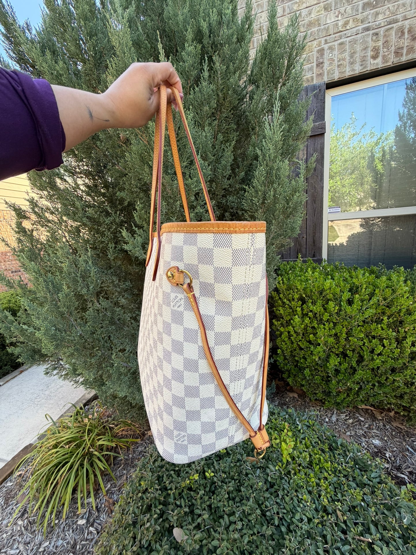 Louis Vuitton Neverfull MM – Damier Azur with Wristlet