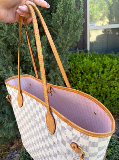 Louis Vuitton Neverfull MM – Damier Azur with Wristlet