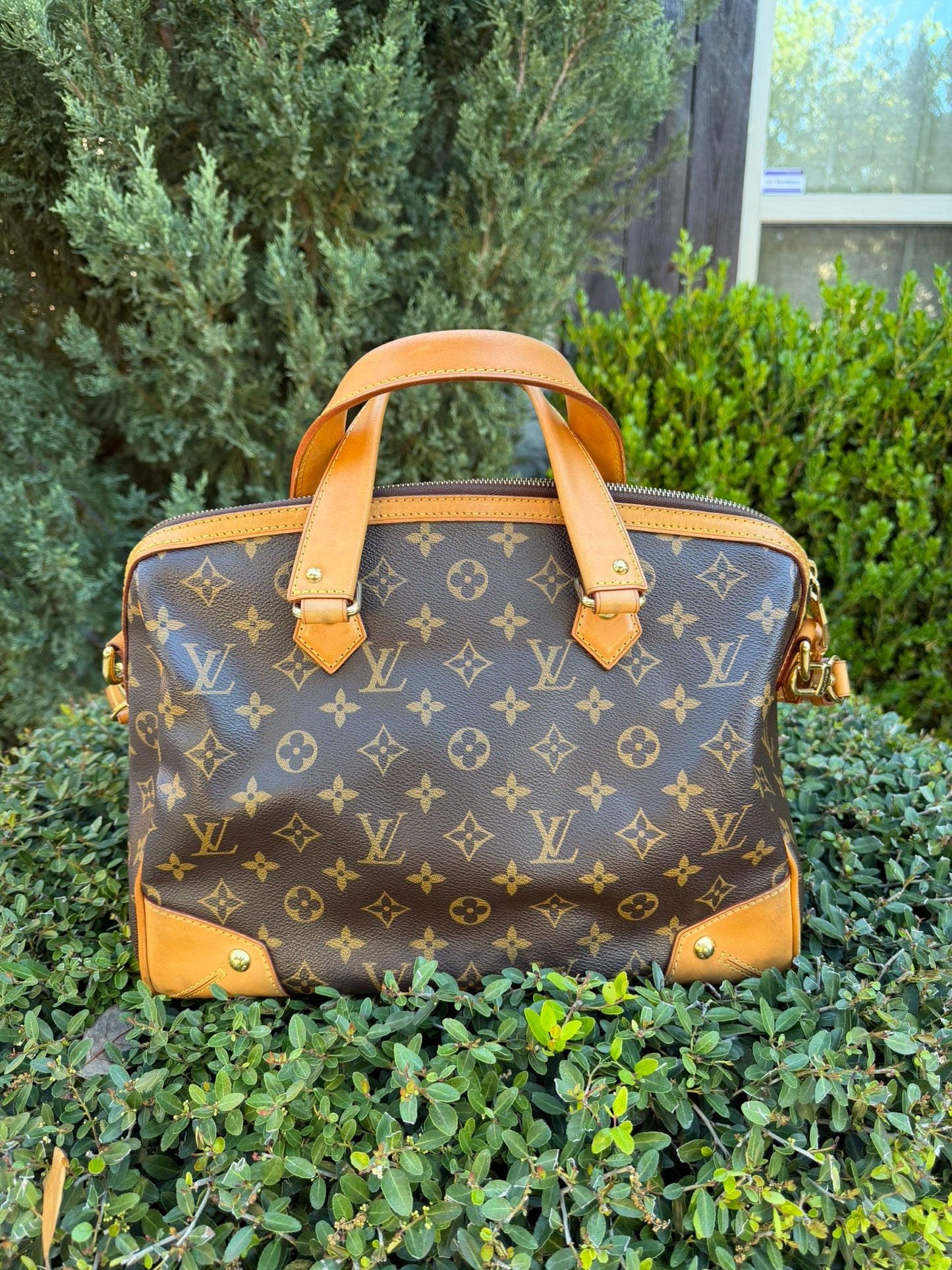 Louis Vuitton Retiro PM – Monogram Canvas