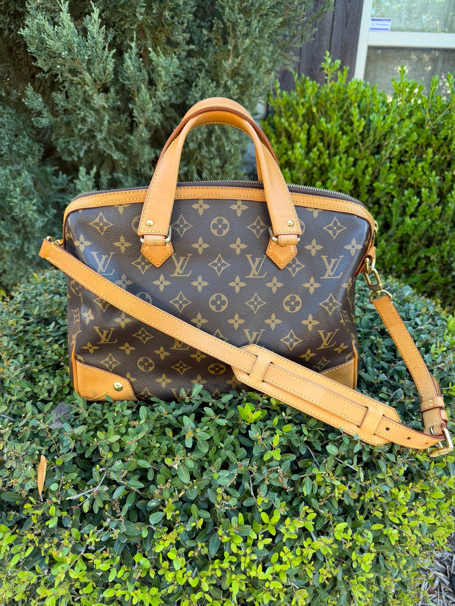 Louis Vuitton Retiro PM – Monogram Canvas