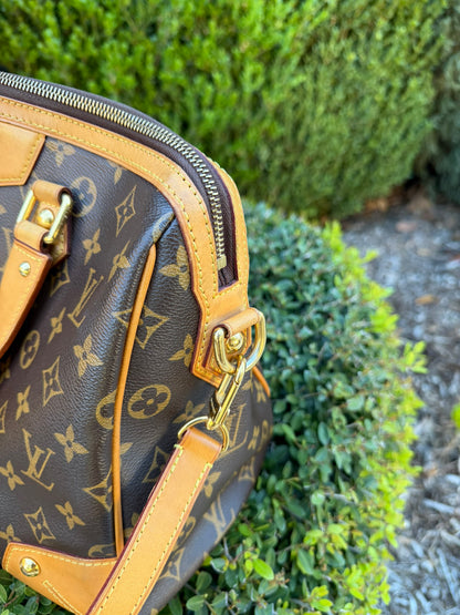 Louis Vuitton Retiro PM – Monogram Canvas