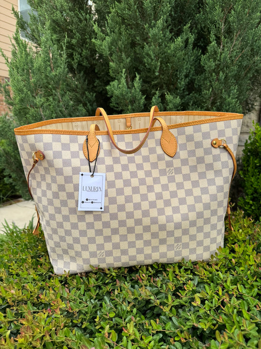 Louis Vuitton Neverfull GM in Damier Azur Canvas