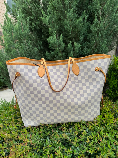 Louis Vuitton Neverfull GM in Damier Azur Canvas