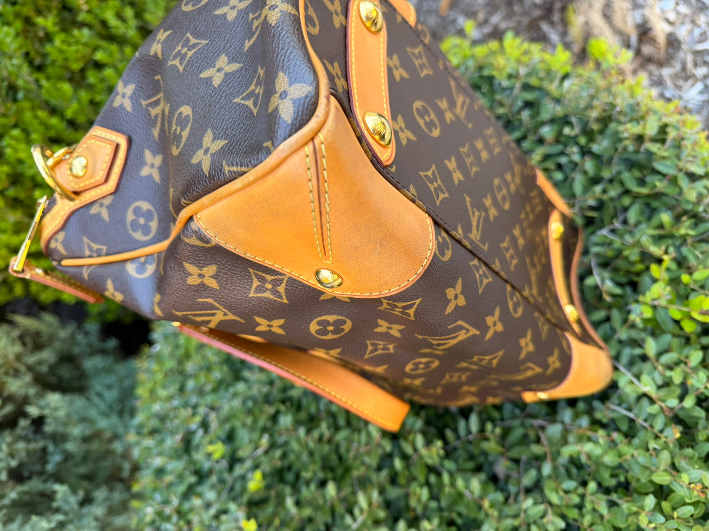 Louis Vuitton Retiro PM – Monogram Canvas