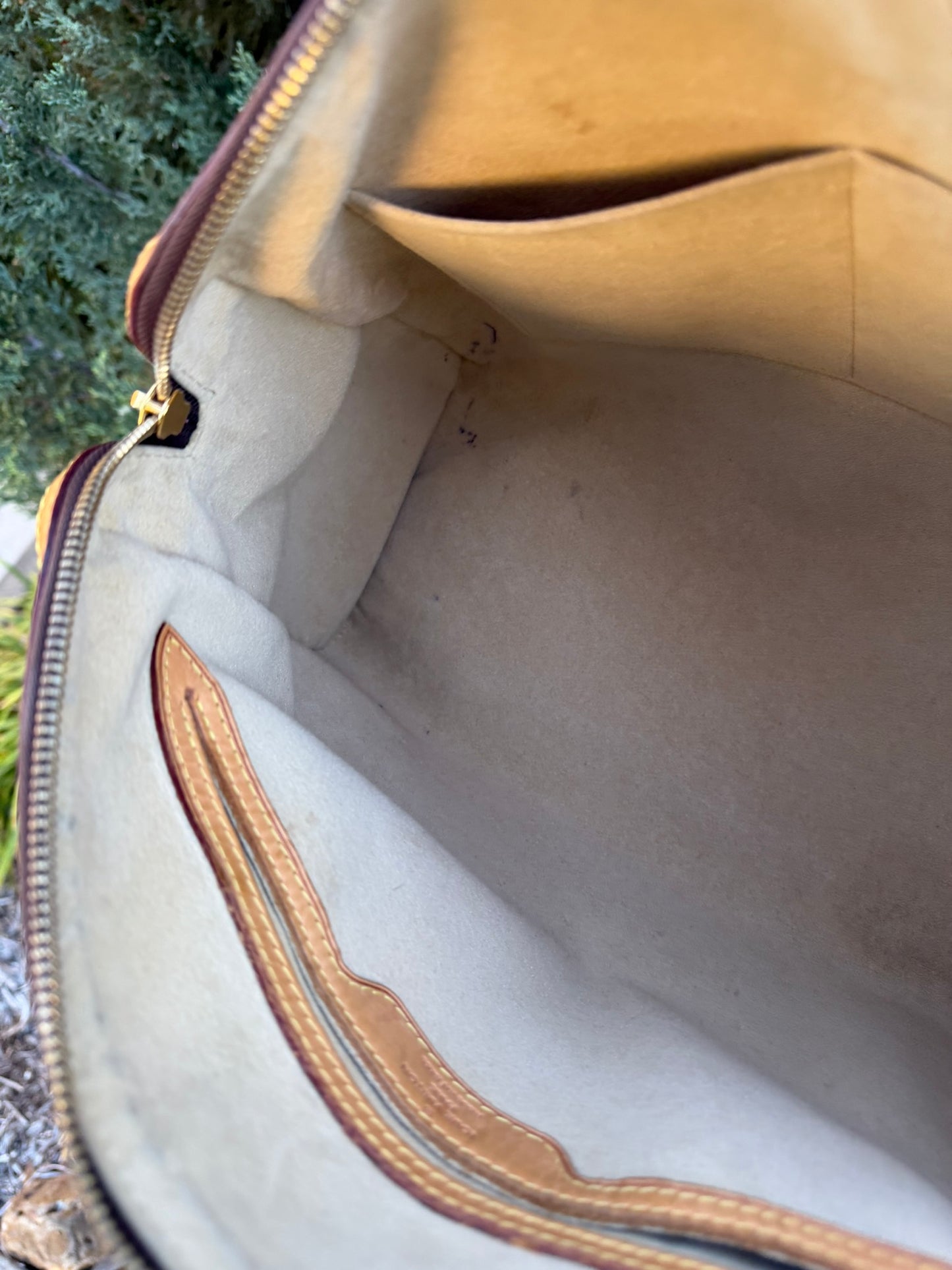 Louis Vuitton Retiro PM – Monogram Canvas